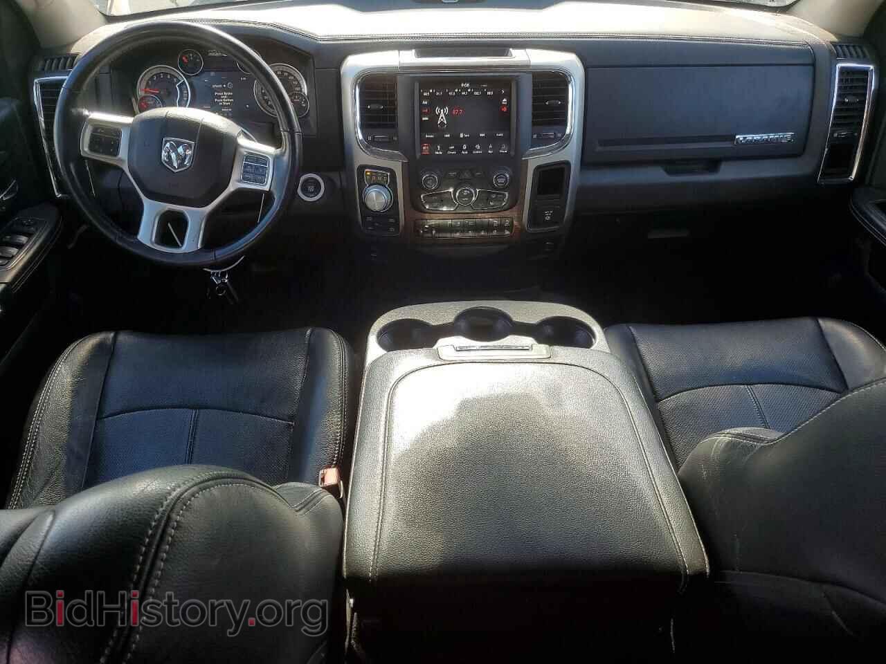 2018 RAM 1500 - VIN: 1C6RR7NM4JS355185 - Фото 8