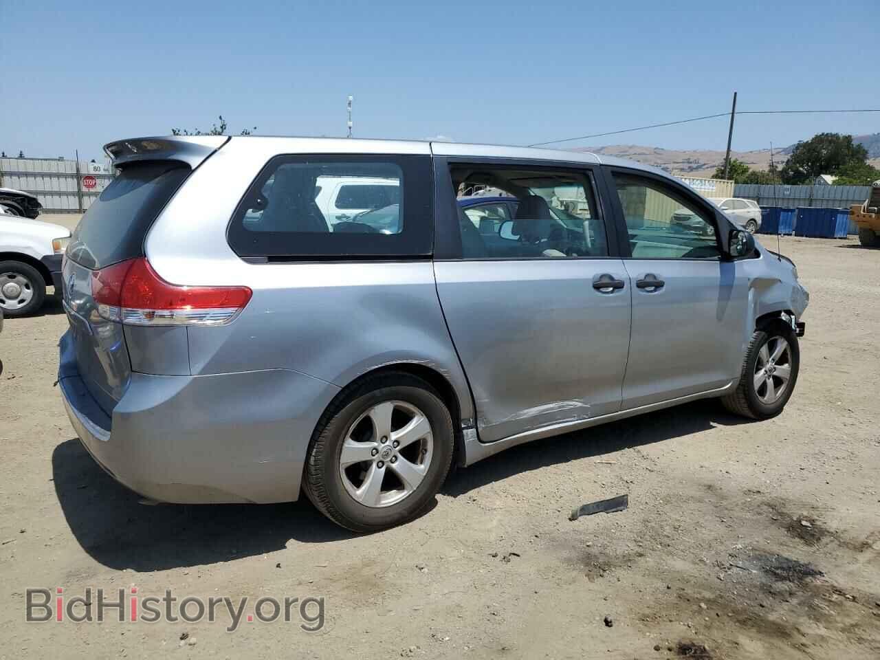 2012 TOYOTA All Models - VIN: 5TDZK3DC5CS200137 - Photo 3