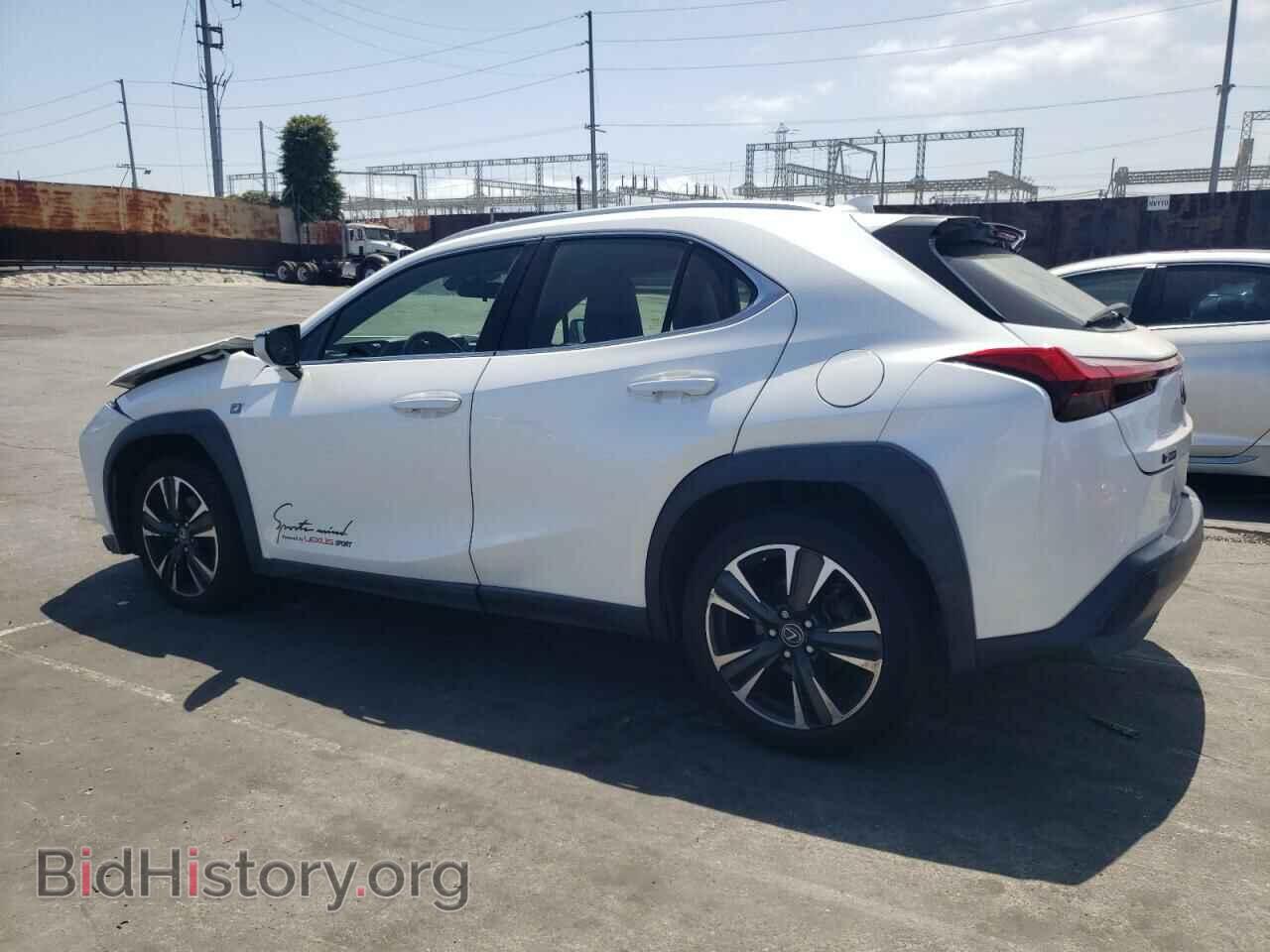 2019 LEXUS UX 200 - VIN: JTHY3JBH9K2016559 - Фото 2