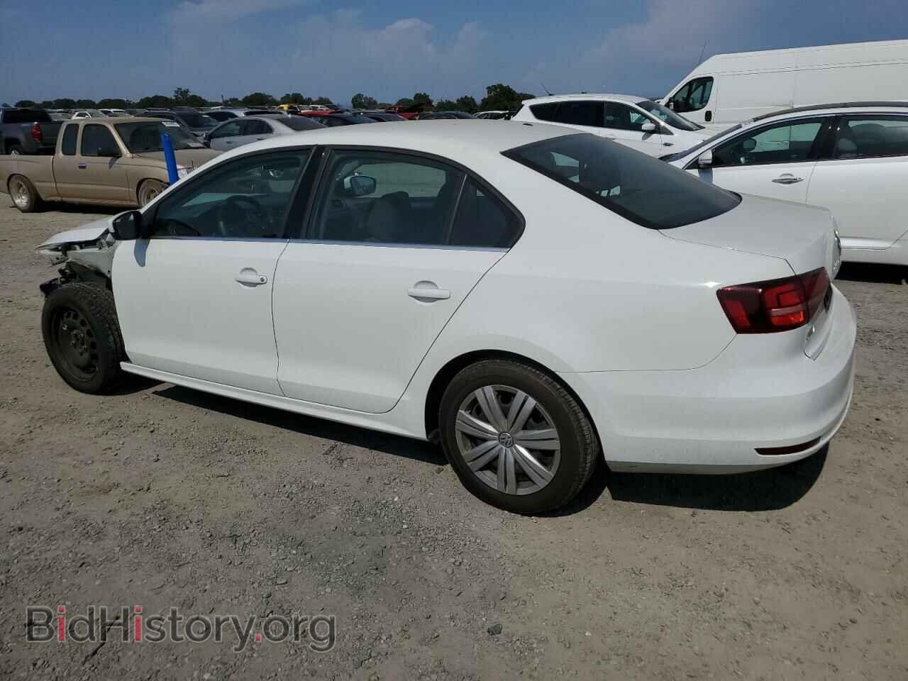 2017 VOLKSWAGEN JETTA - VIN: 3VW2B7AJ1HM403302 - Фото 2