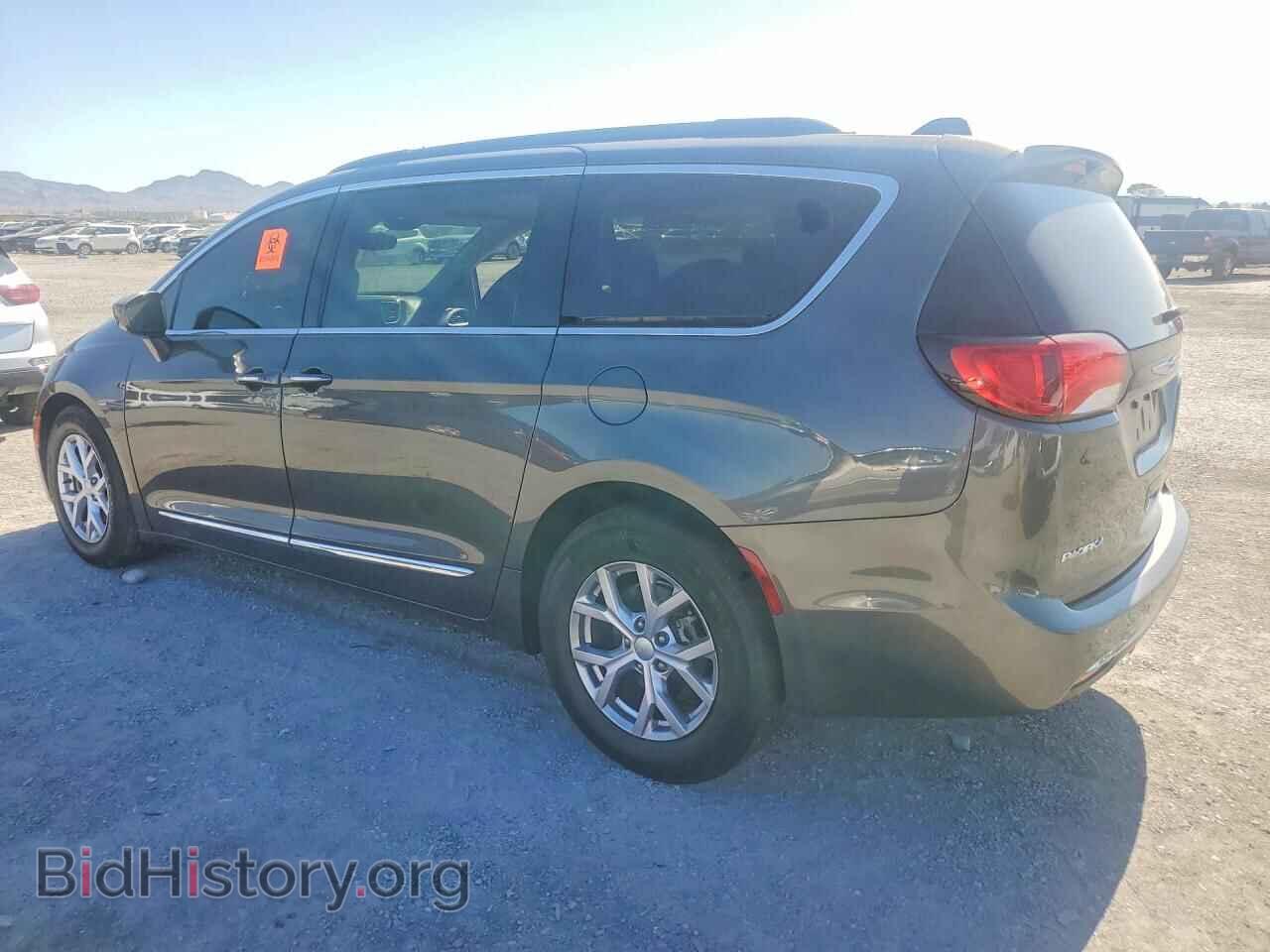 2017 CHRYSLER PACIFICA - VIN: 2C4RC1BG1HR823214 - Фото 2