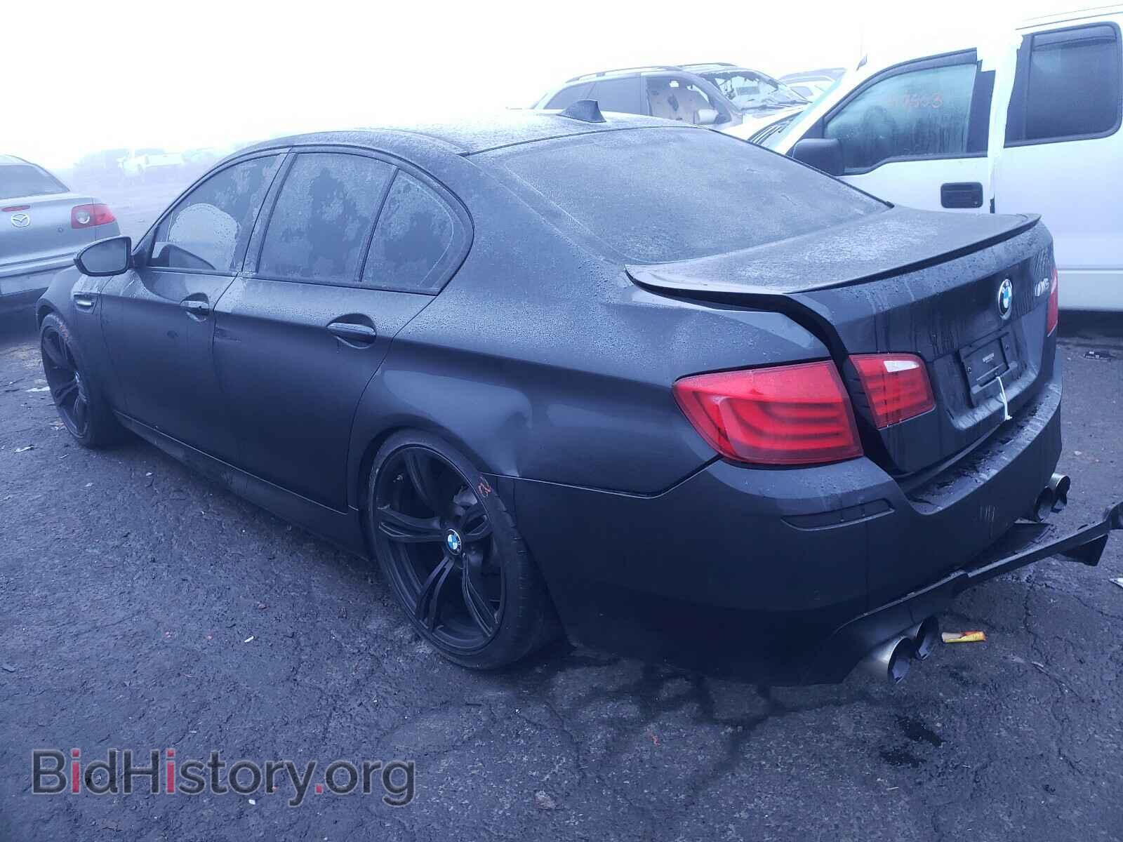 2013 BMW M5 - VIN: WBSFV9C5XDC772445 - Фото 3