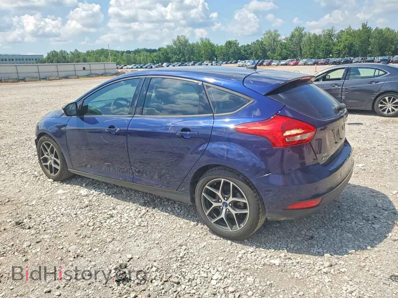 2017 FORD FOCUS - VIN: 1FADP3M2XHL263395 - Фото 2