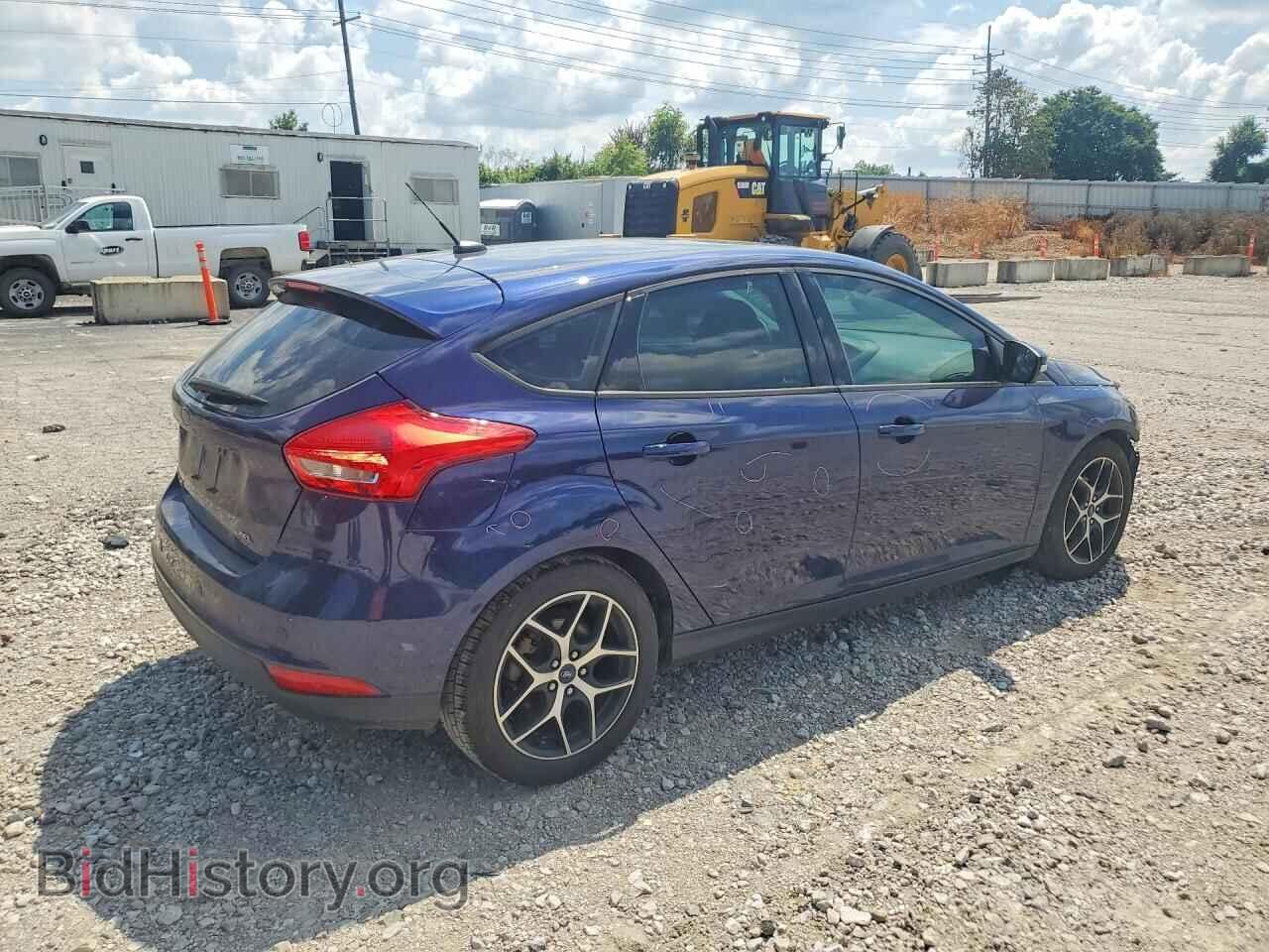 2017 FORD FOCUS - VIN: 1FADP3M2XHL263395 - Фото 3