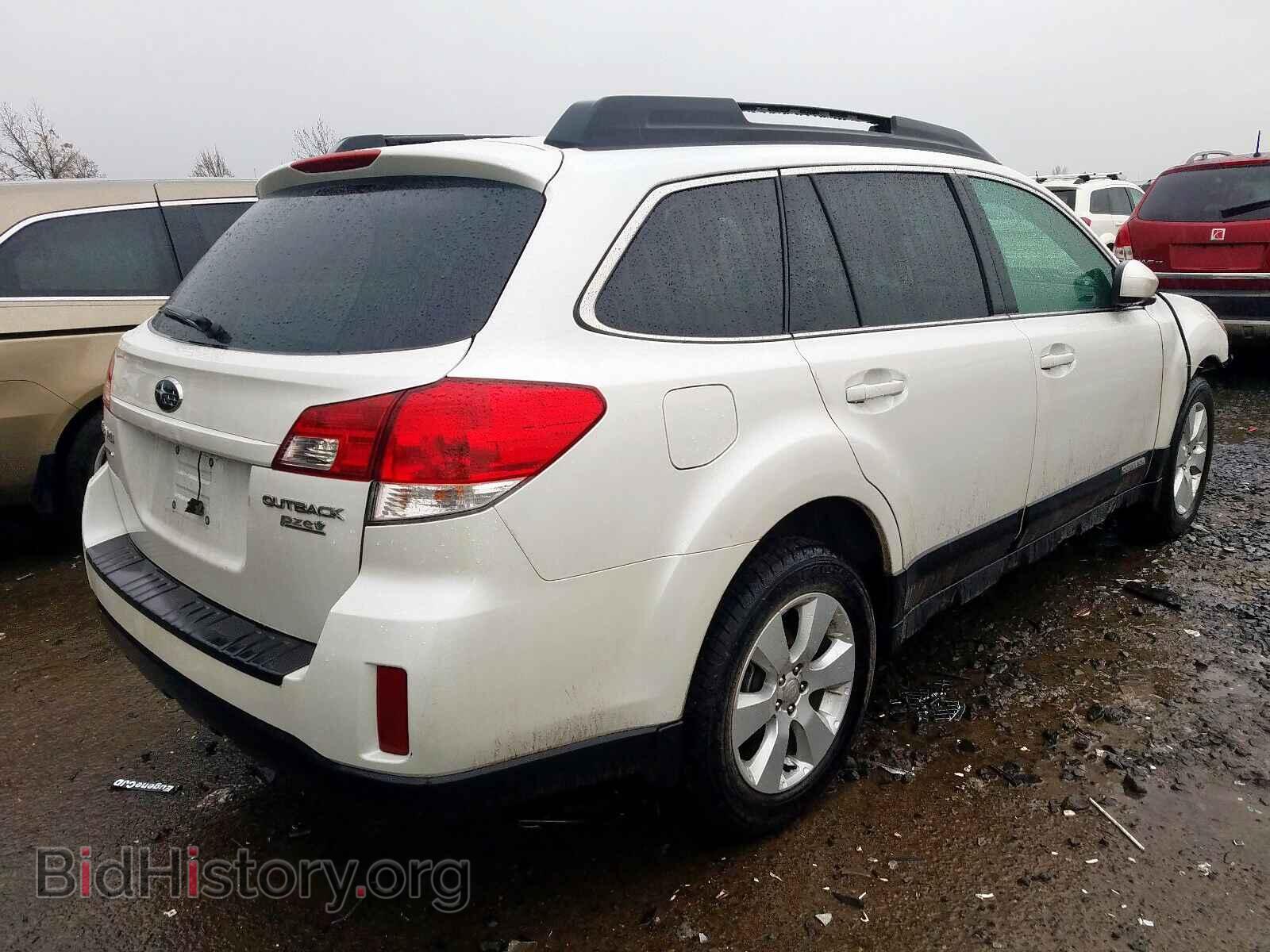 2011 SUBARU OUTBACK - VIN: 4S4BRBCC2B3310695 - Photo 4