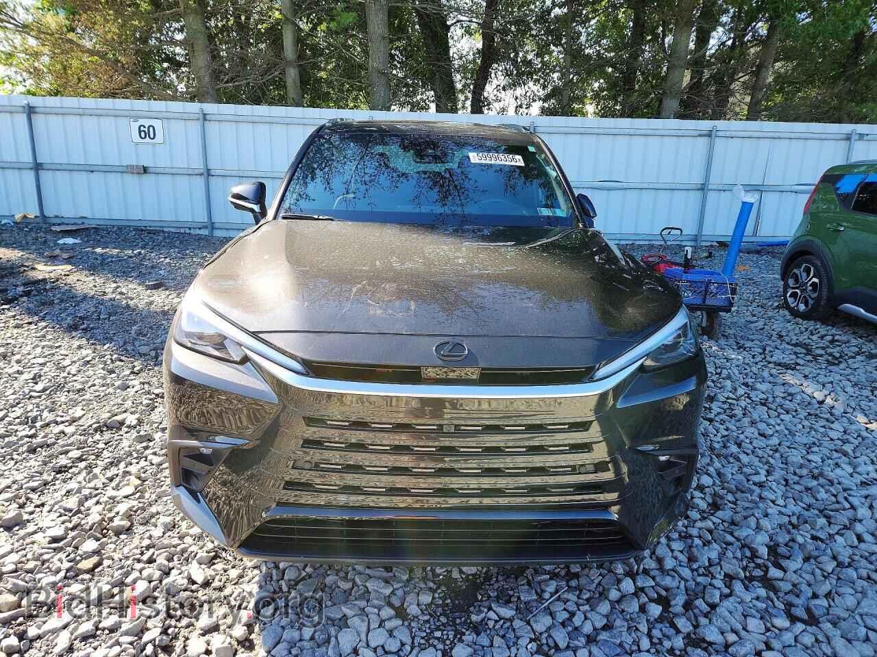 2026 LEXUS UNKNOWN - VIN: 5TDAAAB64TS081157 - Photo 5