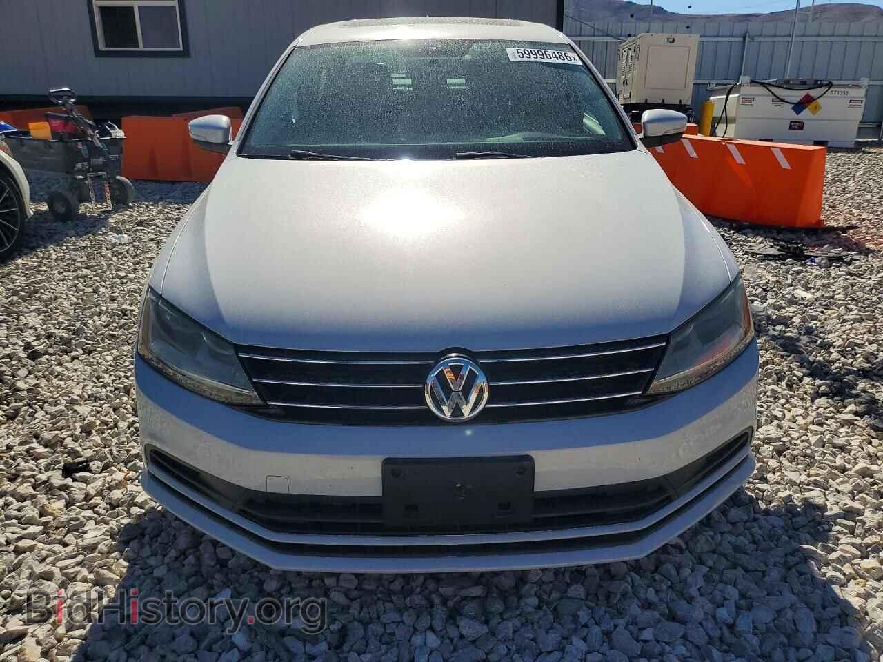 2017 VOLKSWAGEN JETTA - VIN: 3VWDB7AJ2HM380427 - Photo 5