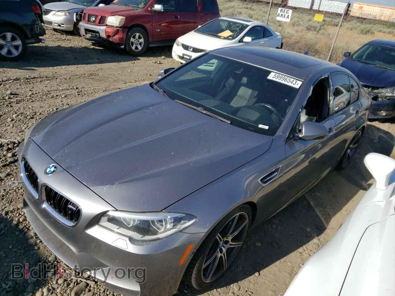 Фотография WBSFV9C56FD594174 - BMW M5 2015