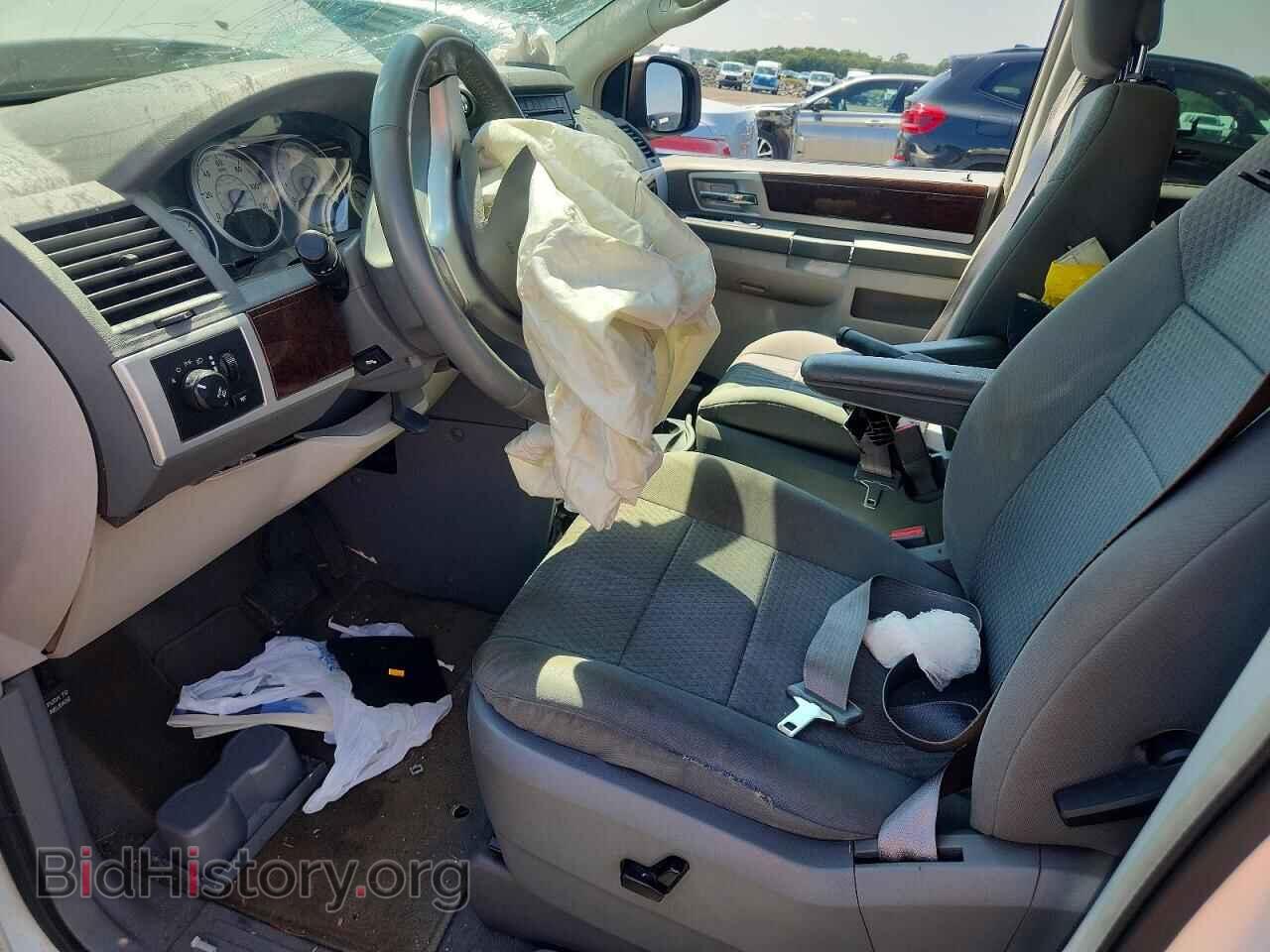 2010 CHRYSLER MINIVAN - VIN: 2A4RR5D15AR305153 - Фото 7