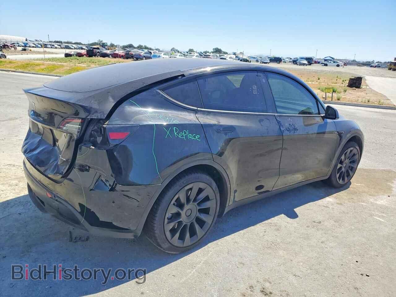 2022 TESLA MODEL Y - VIN: 7SAYGAEE7NF555550 - Фото 3