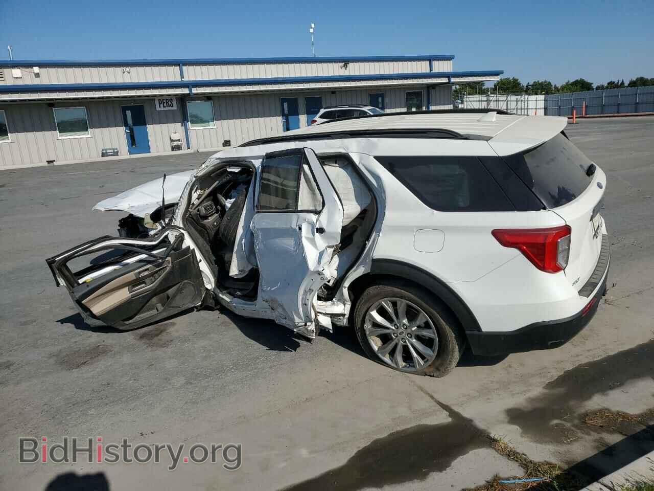2022 FORD EXPLORER - VIN: 1FMSK8DHXNGB84553 - Фото 2
