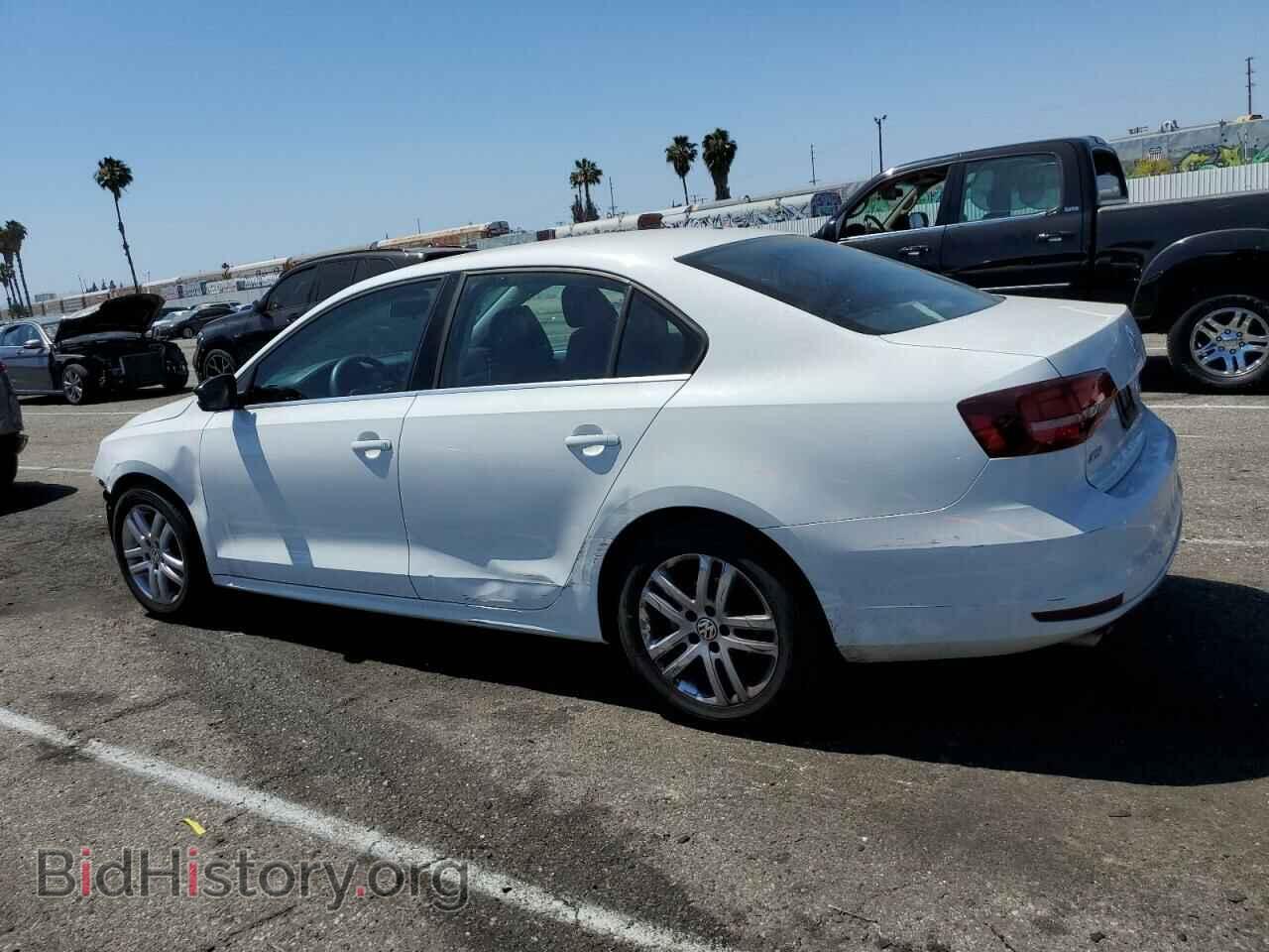 2017 VOLKSWAGEN JETTA - VIN: 3VW2B7AJ0HM262061 - Фото 2