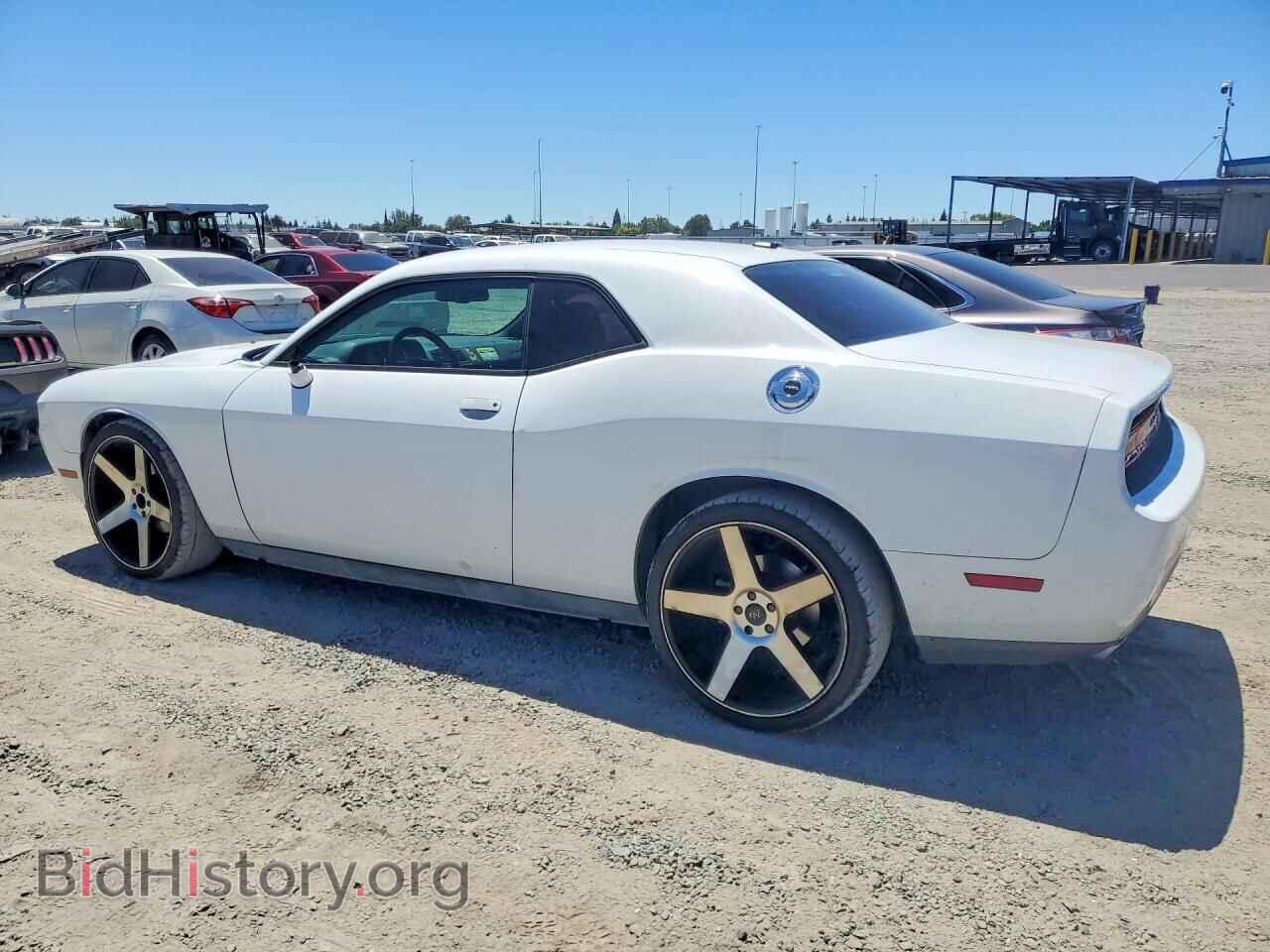 2014 DODGE CHALLENGER - VIN: 2C3CDYAG2EH238290 - Фото 2