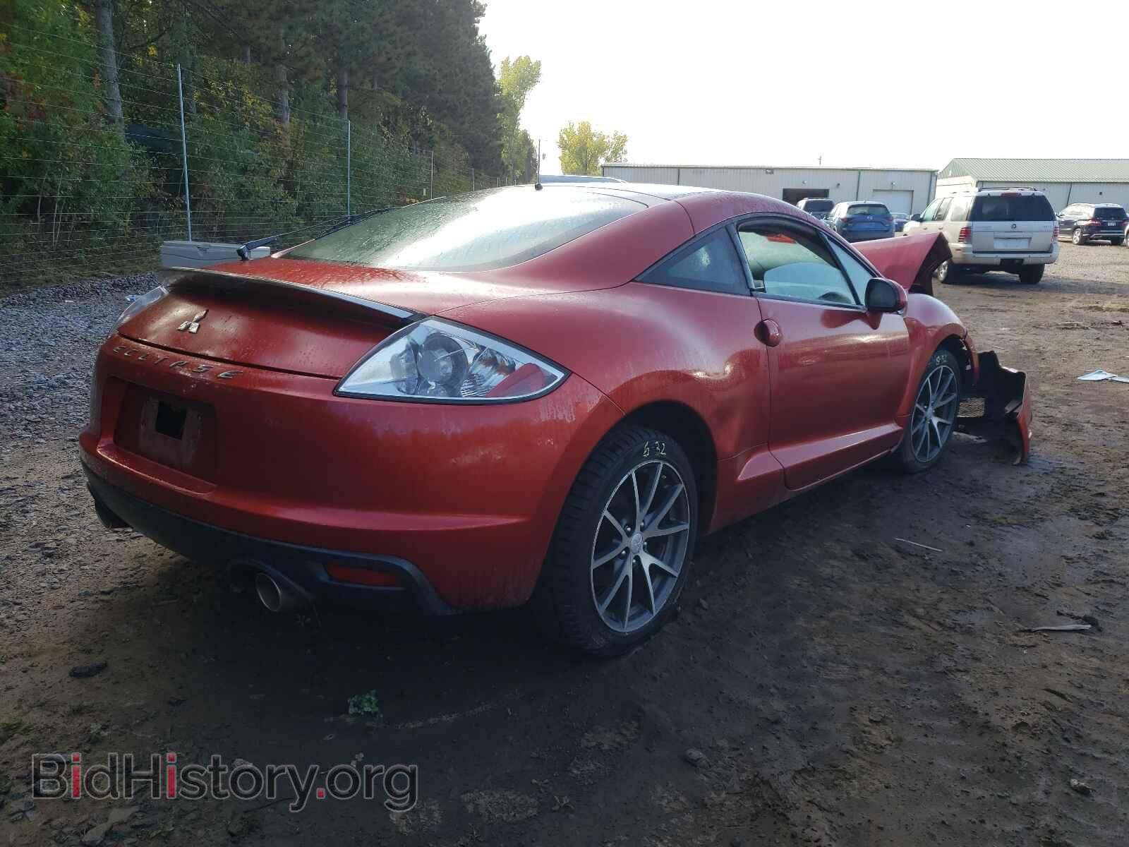 2011 MITSUBISHI ECLIPSE - VIN: 4A31K5DF3BE003388 - Photo 4