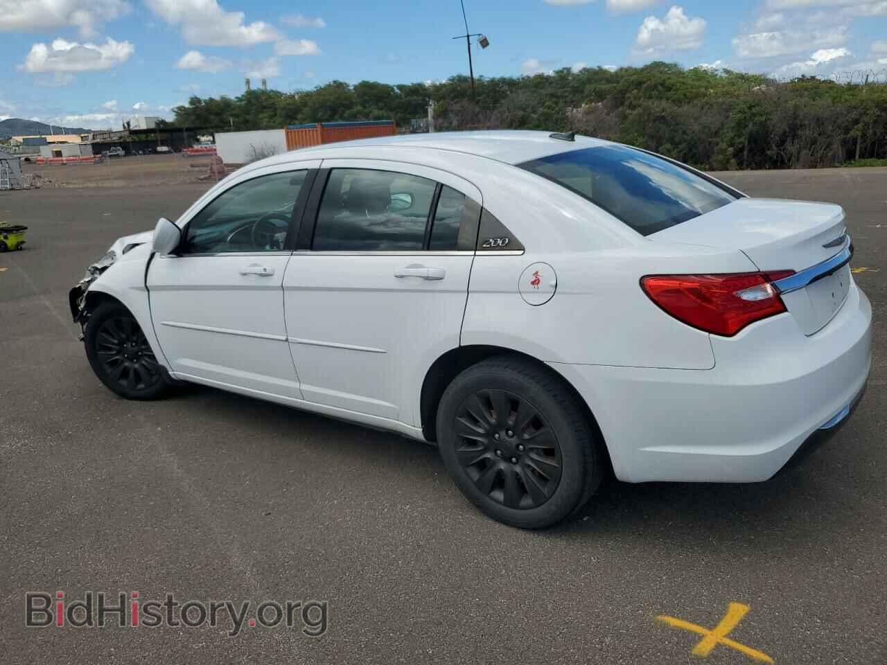 2013 CHRYSLER 200 - VIN: 1C3CCBBB9DN639697 - Фото 2