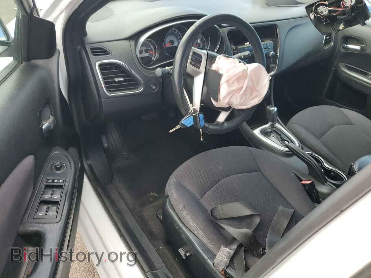 2013 CHRYSLER 200 - VIN: 1C3CCBBB9DN639697 - Фото 8
