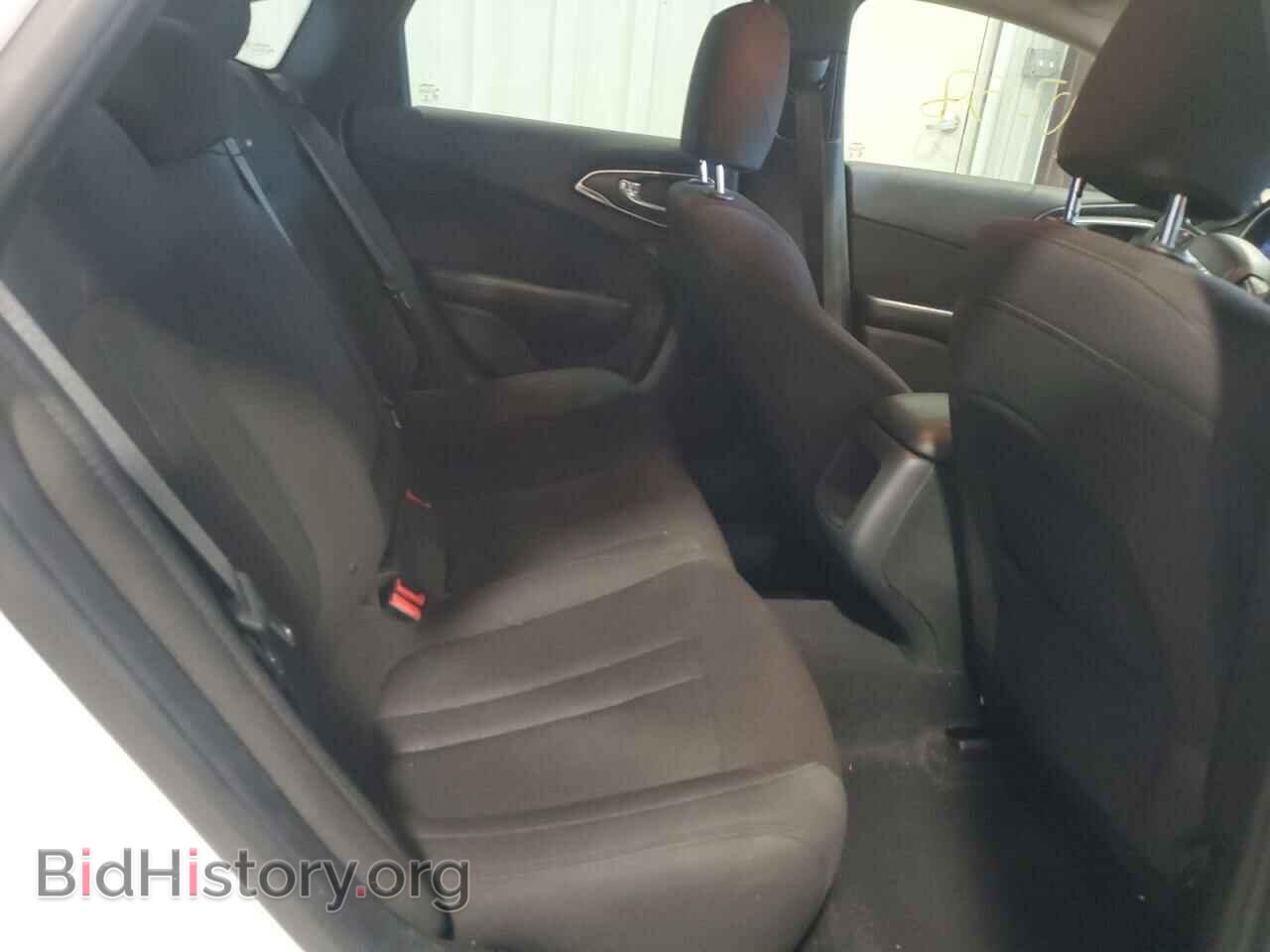 2015 CHRYSLER 200 - VIN: 1C3CCCAB3FN689943 - Фото 6