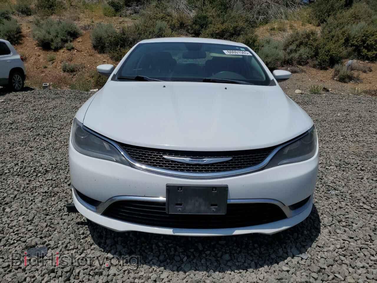 2016 CHRYSLER 200 - VIN: 1C3CCCAB8GN159100 - Фото 5