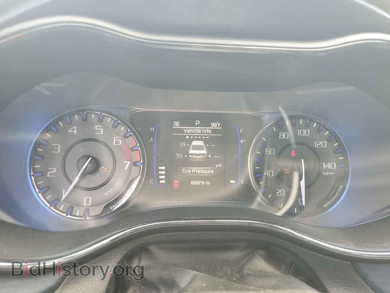 2015 CHRYSLER 200 - VIN: 1C3CCCBB5FN619682 - Photo 9