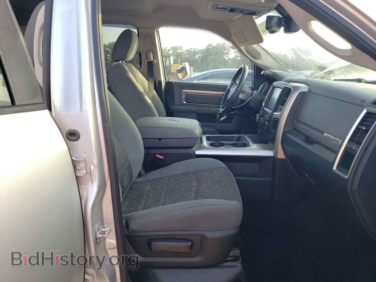 2017 RAM 1500 - VIN: 3C6RR7LT3HG582587 - Фото 7