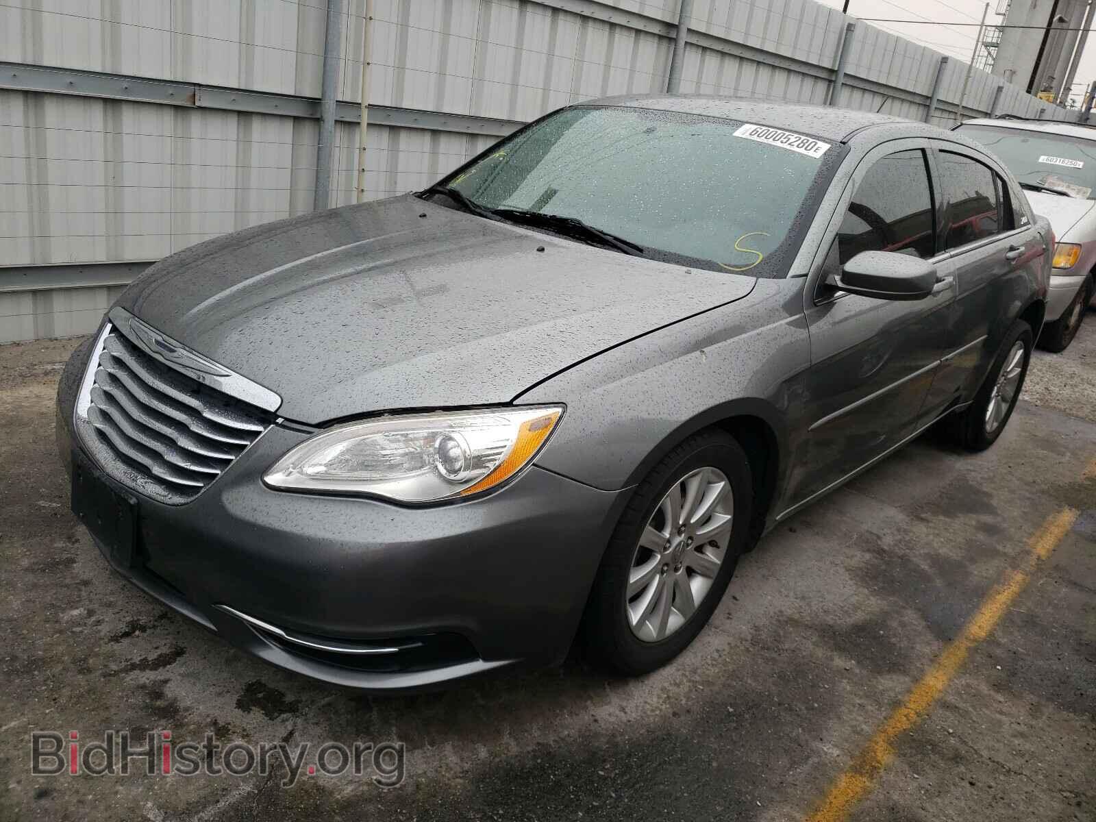2012 CHRYSLER 200 - VIN: 1C3CCBBB1CN117385 - Фото 2