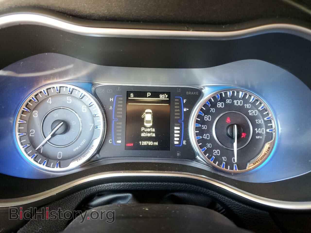 2015 CHRYSLER 200 - VIN: 1C3CCCABXFN742184 - Фото 9