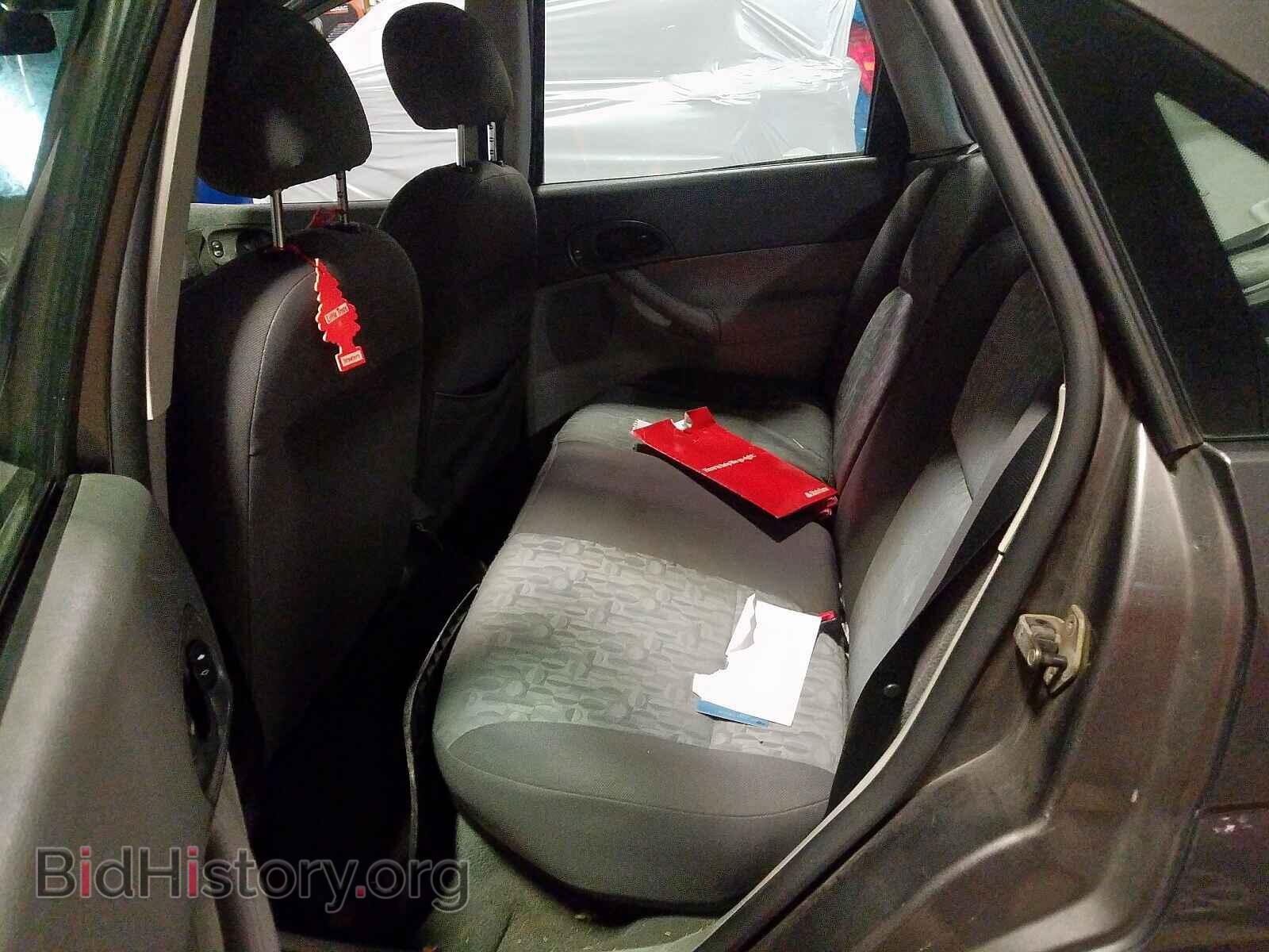2005 FORD FOCUS - VIN: 1FAFP34NX5W200097 - Фото 6