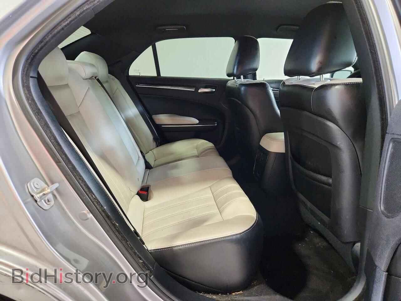 2017 CHRYSLER 300 - VIN: 2C3CCAGG0HH637348 - Photo 10
