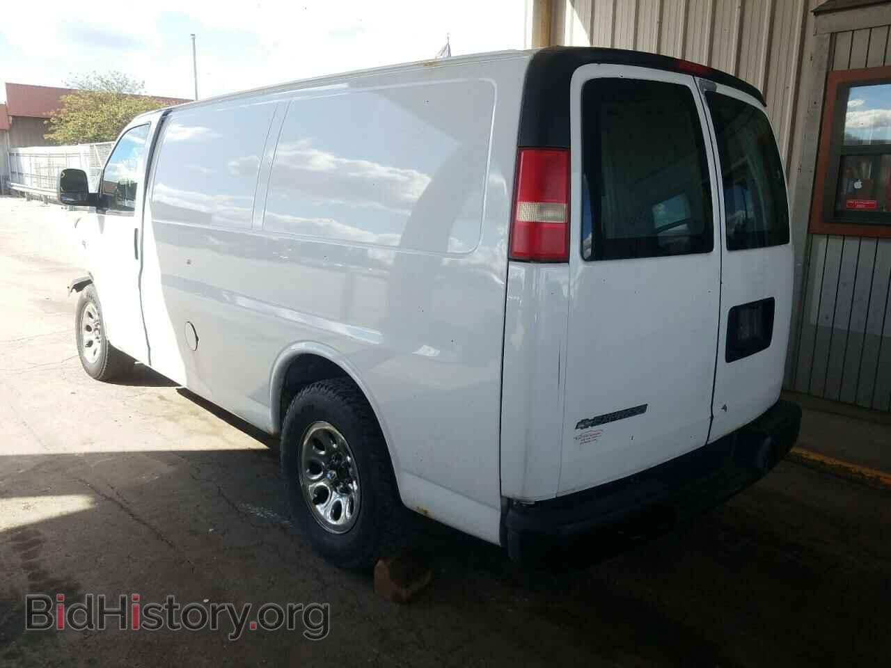 2010 CHEVROLET EXPRESS - VIN: 1GCUGADX3A1146897 - Фото 3
