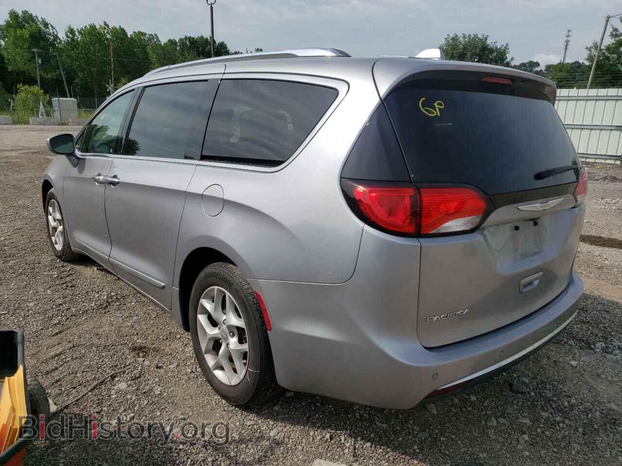 2017 CHRYSLER PACIFICA - VIN: 2C4RC1EG7HR506355 - Photo 2