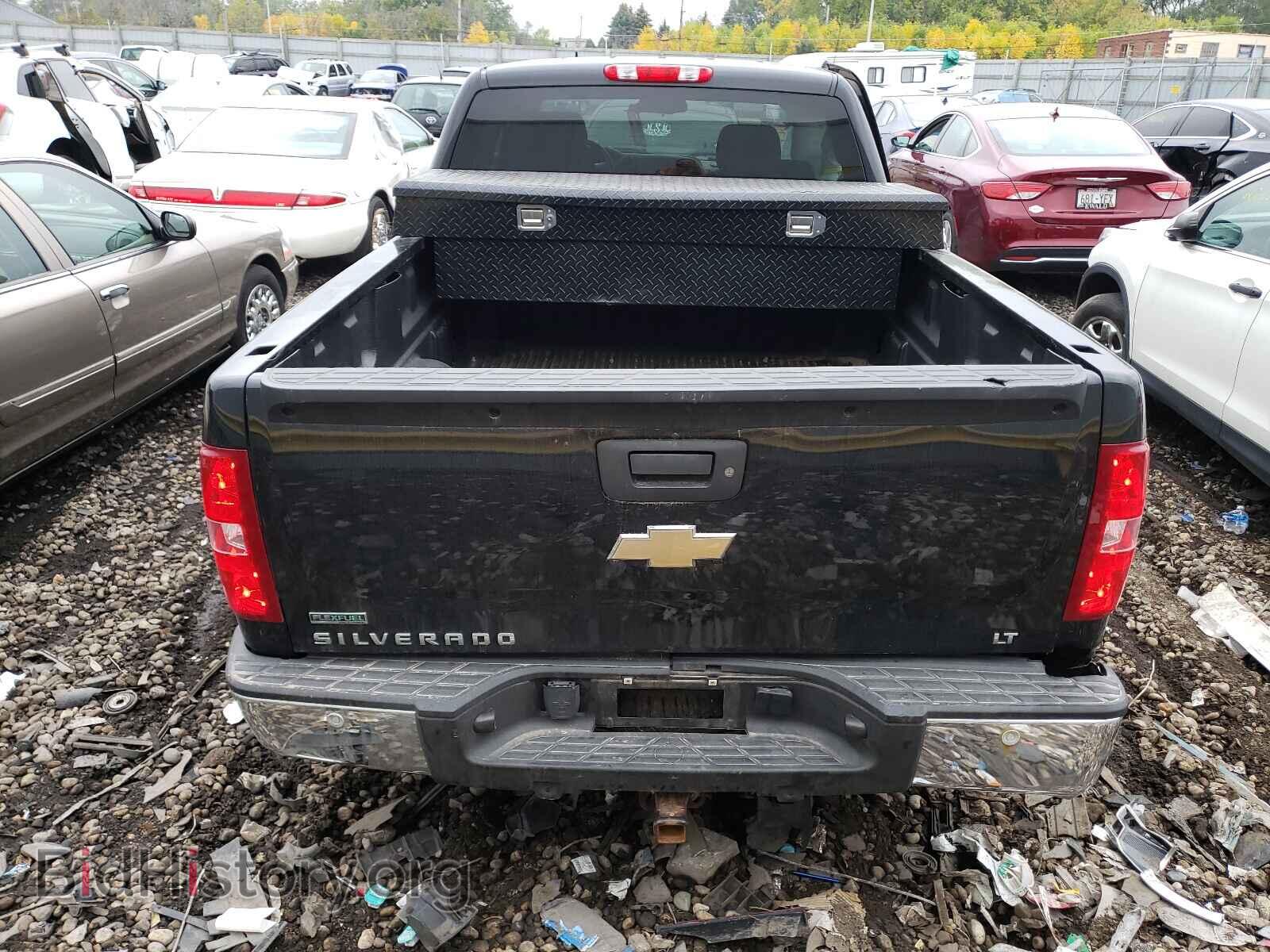 2011 CHEVROLET SILVERADO - VIN: 1GCRKSE32BZ294192 - Фото 9