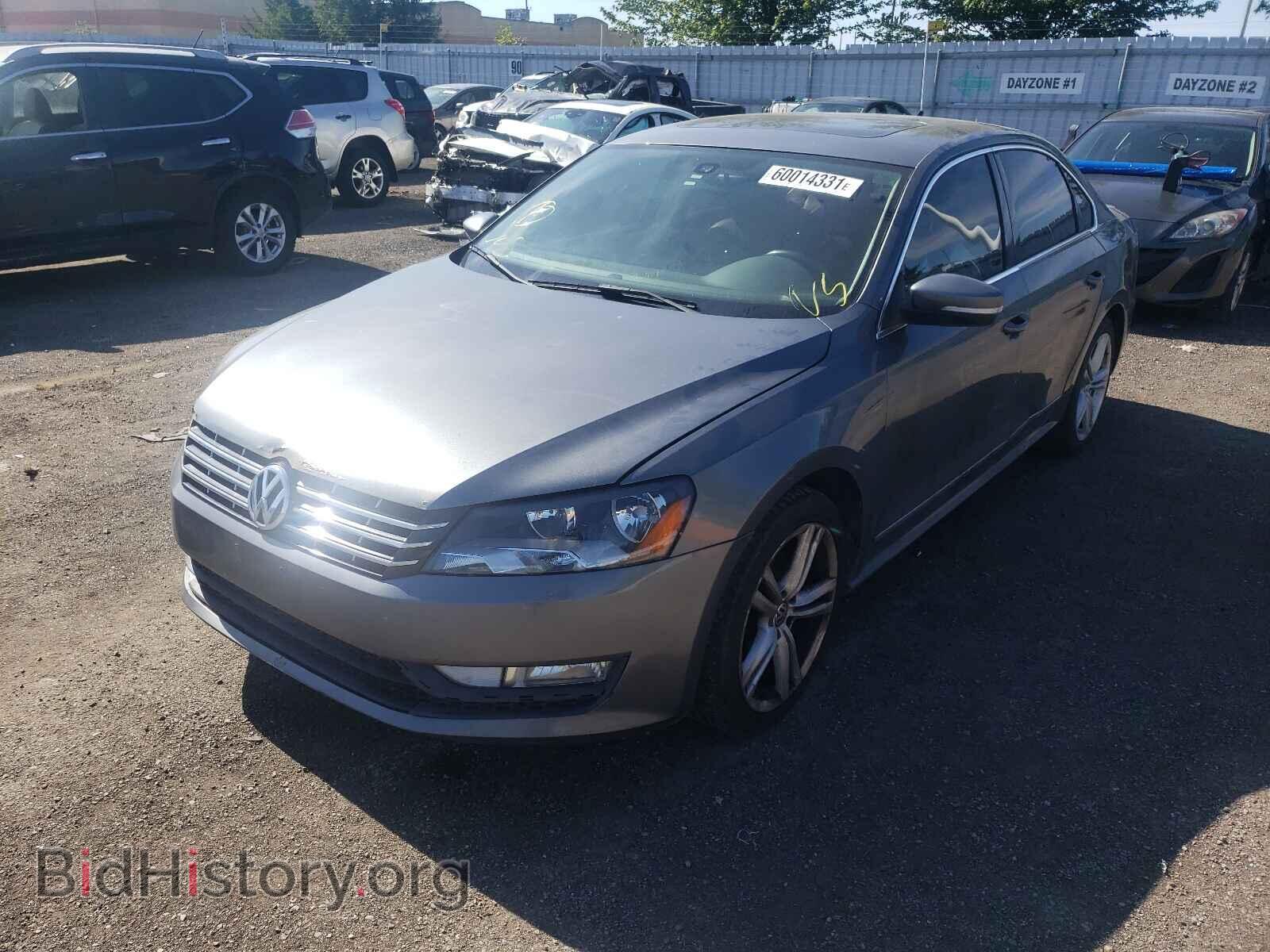 2012 VOLKSWAGEN PASSAT - VIN: 1VWCM7A33CC055853 - Фото 2