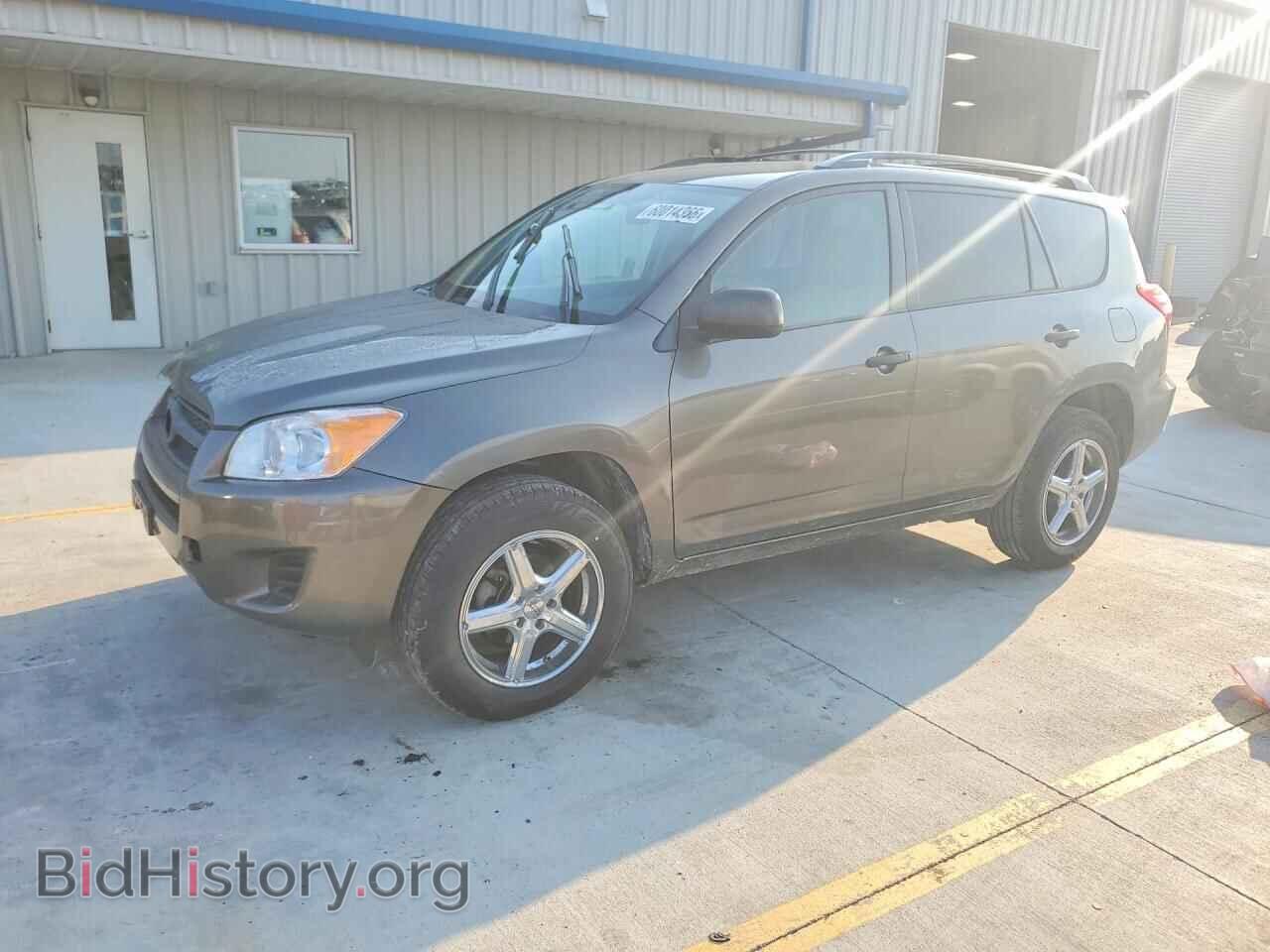 Photo 2T3ZF4DV3BW066205 - TOYOTA RAV4 2011