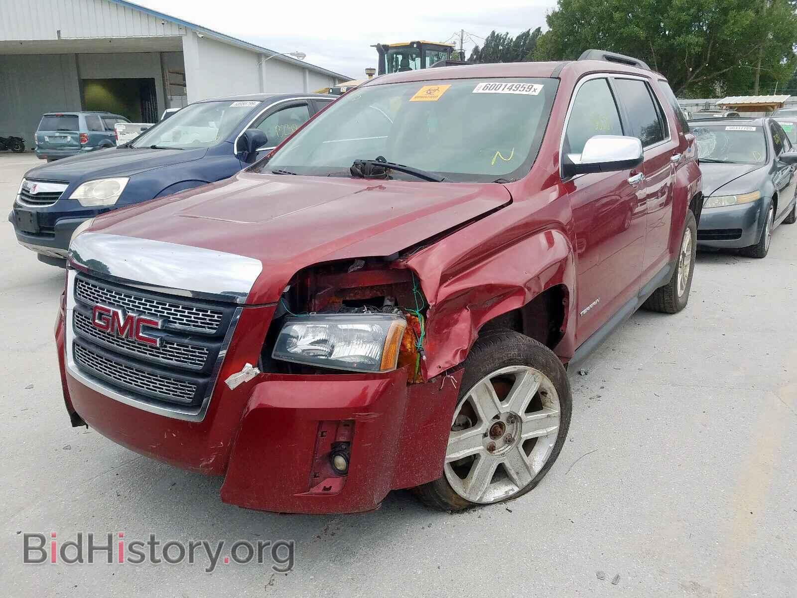 2011 GMC TERRAIN - VIN: 2CTFLUE54B6406830 - Фото 2