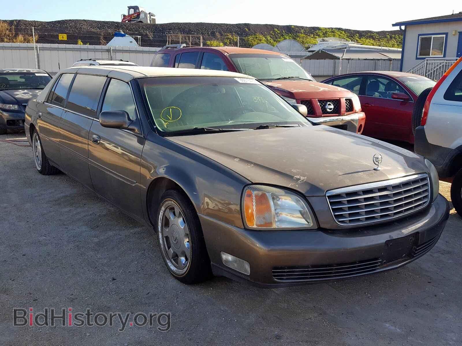 Photo 1G6KD54Y42U212960 - CADILLAC DEVILLE 2002