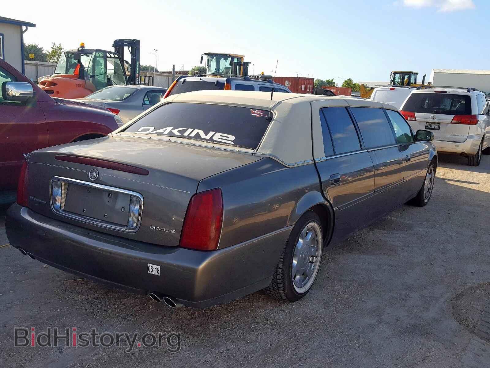2002 CADILLAC DEVILLE - VIN: 1G6KD54Y42U212960 - Photo 4