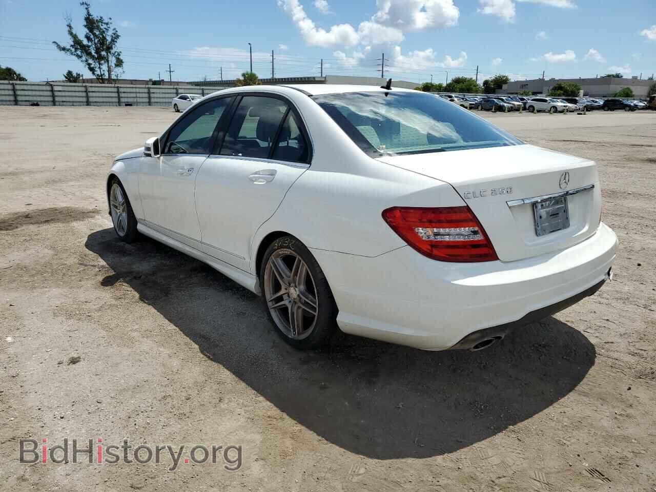 2013 MERCEDES-BENZ C-CLASS - VIN: WDDGF4HB1DA799304 - Фото 3