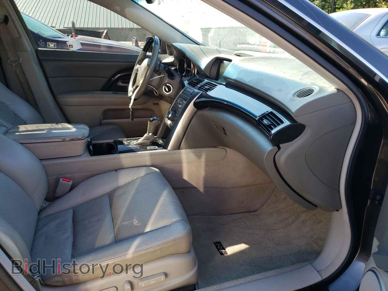 2010 ACURA RL - VIN: JH4KB2F65AC001329 - Фото 5