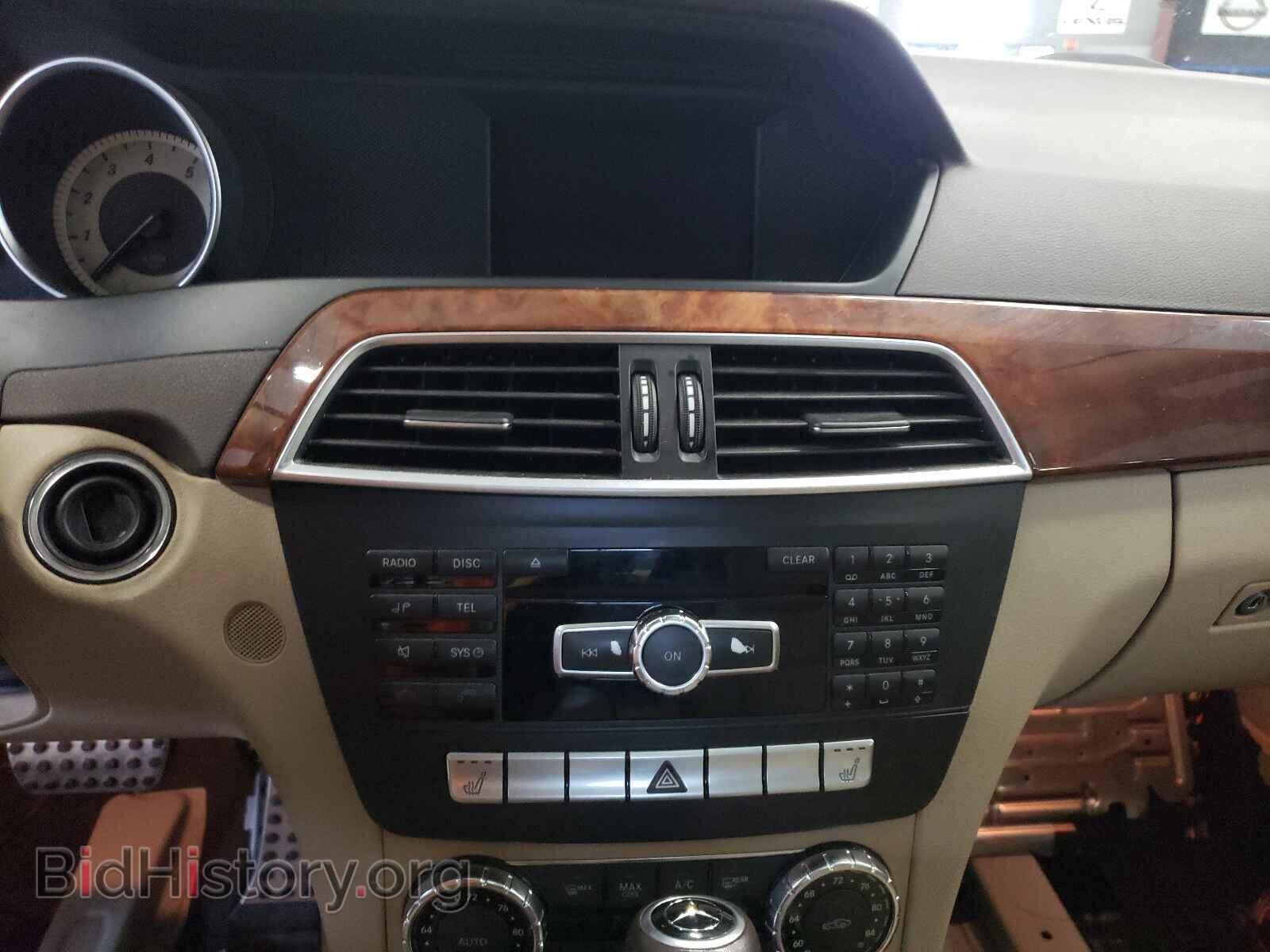2012 MERCEDES-BENZ C-CLASS - VIN: WDDGF4HB1CA622055 - Фото 9
