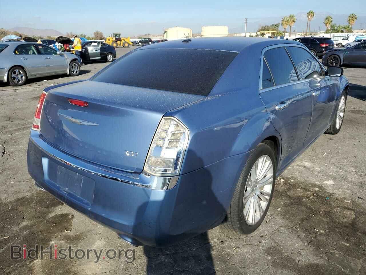 2011 CHRYSLER 300 - VIN: 2C3CA5CG3BH547413 - Фото 4