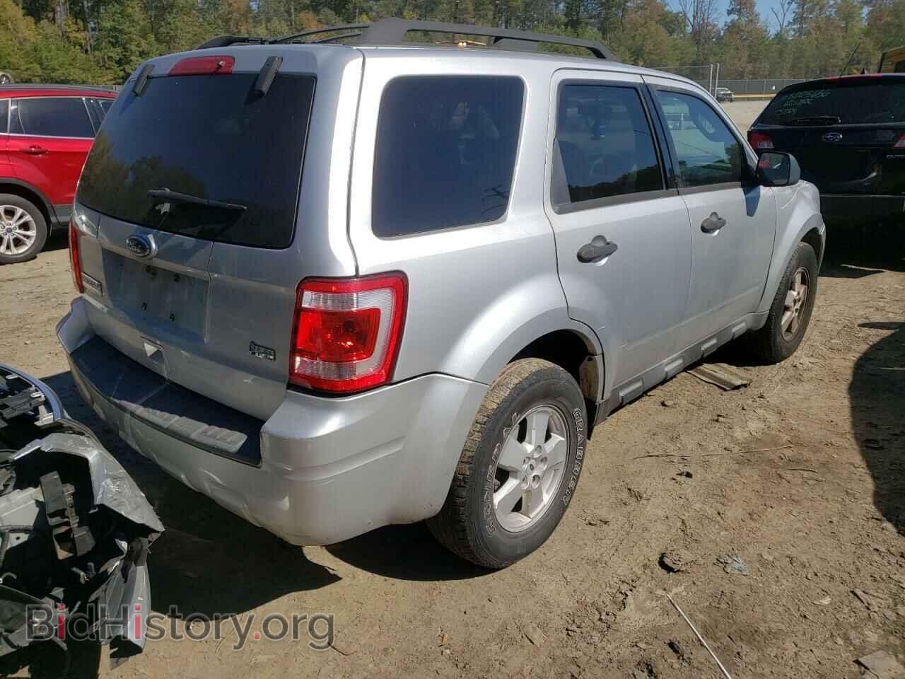 2010 FORD ESCAPE - VIN: 1FMCU0DG4AKA13151 - Photo 4
