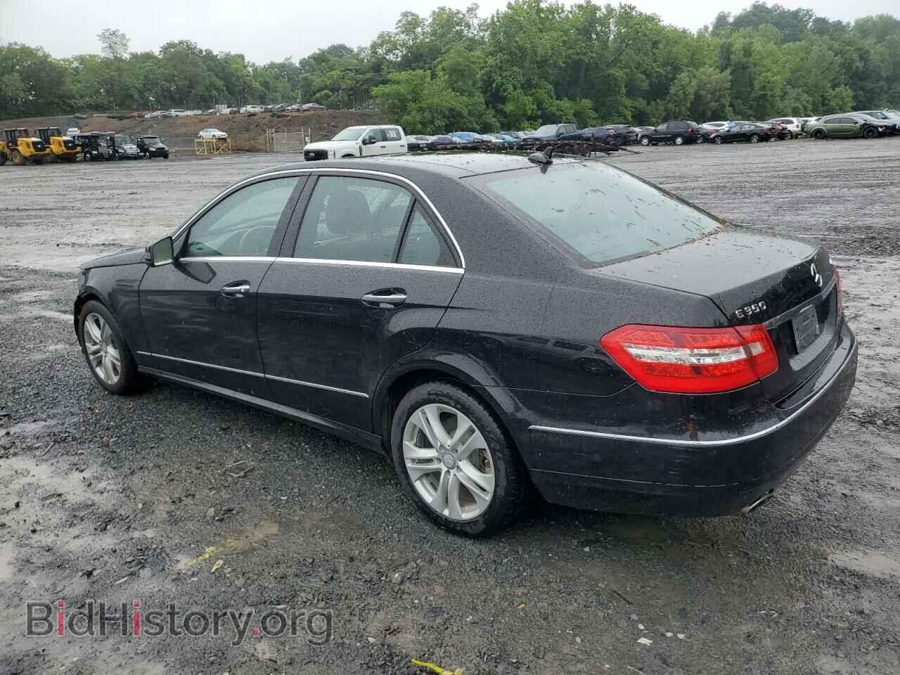 2011 MERCEDES-BENZ E-CLASS - VIN: WDDHF8HB9BA348288 - Фото 2