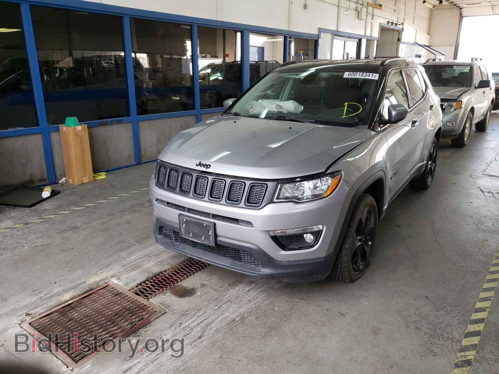 2019 JEEP COMPASS - VIN: 3C4NJDBB3KT766822 - Photo 2