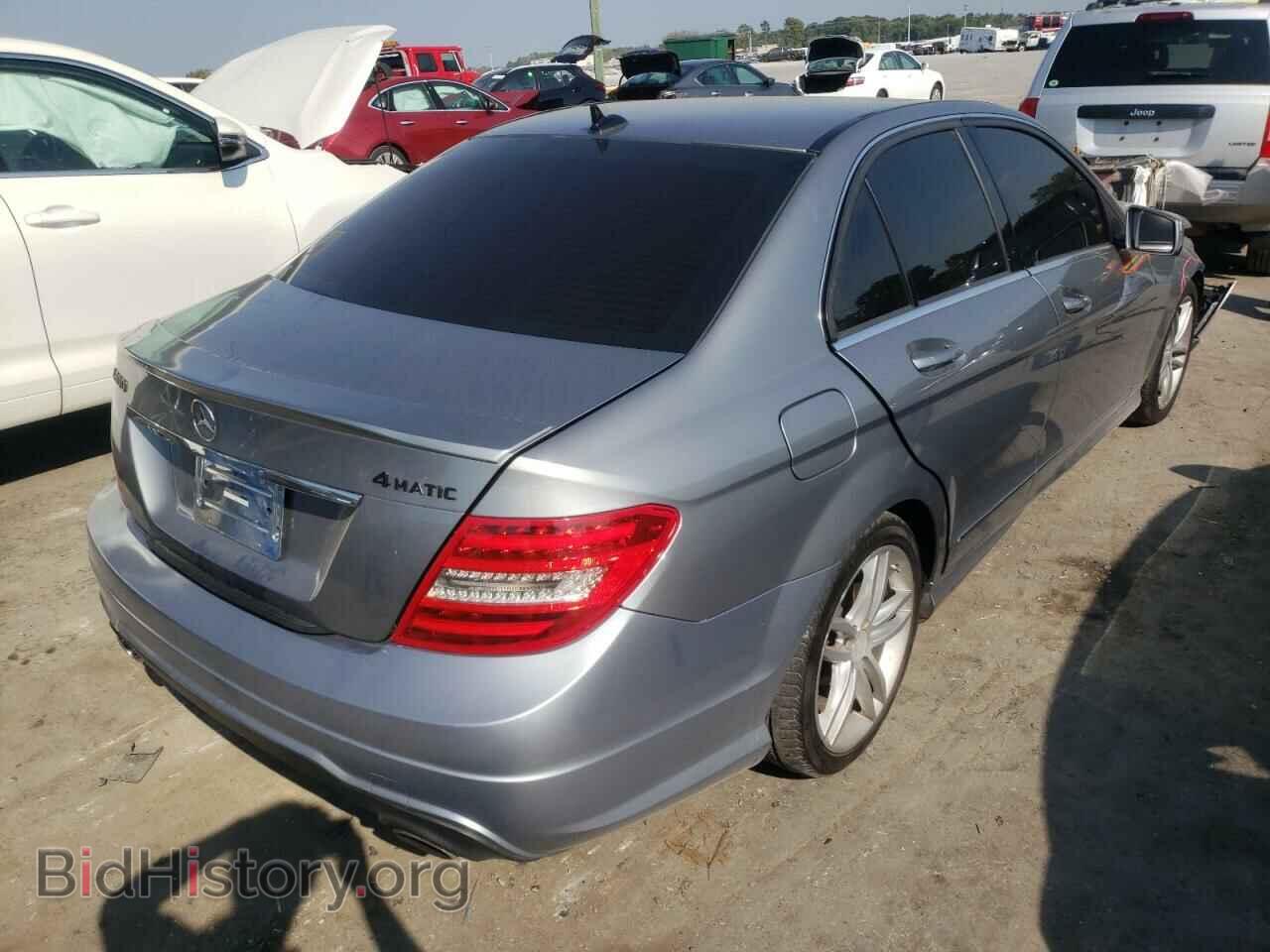 2012 MERCEDES-BENZ C-CLASS - VIN: WDDGF8BB1CA644976 - Фото 4