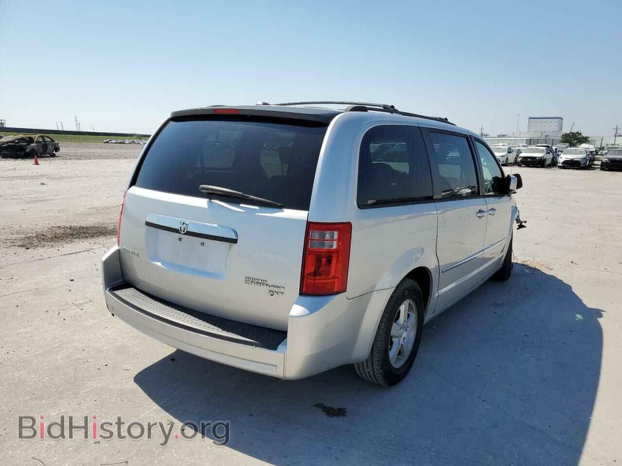2010 DODGE CARAVAN - VIN: 2D4RN5D14AR200463 - Фото 4