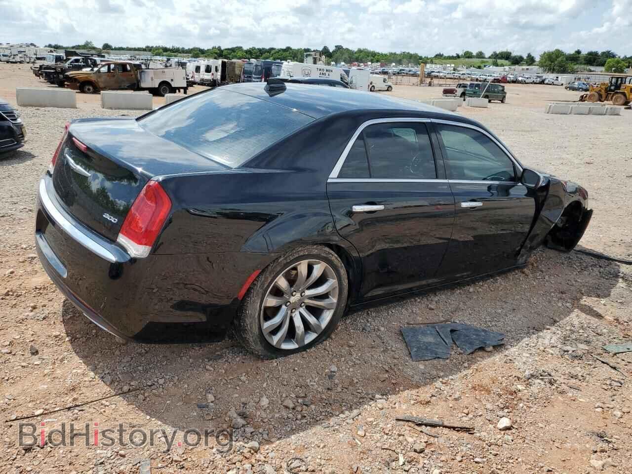 2018 CHRYSLER 300 - VIN: 2C3CCAEG4JH216418 - Фото 3