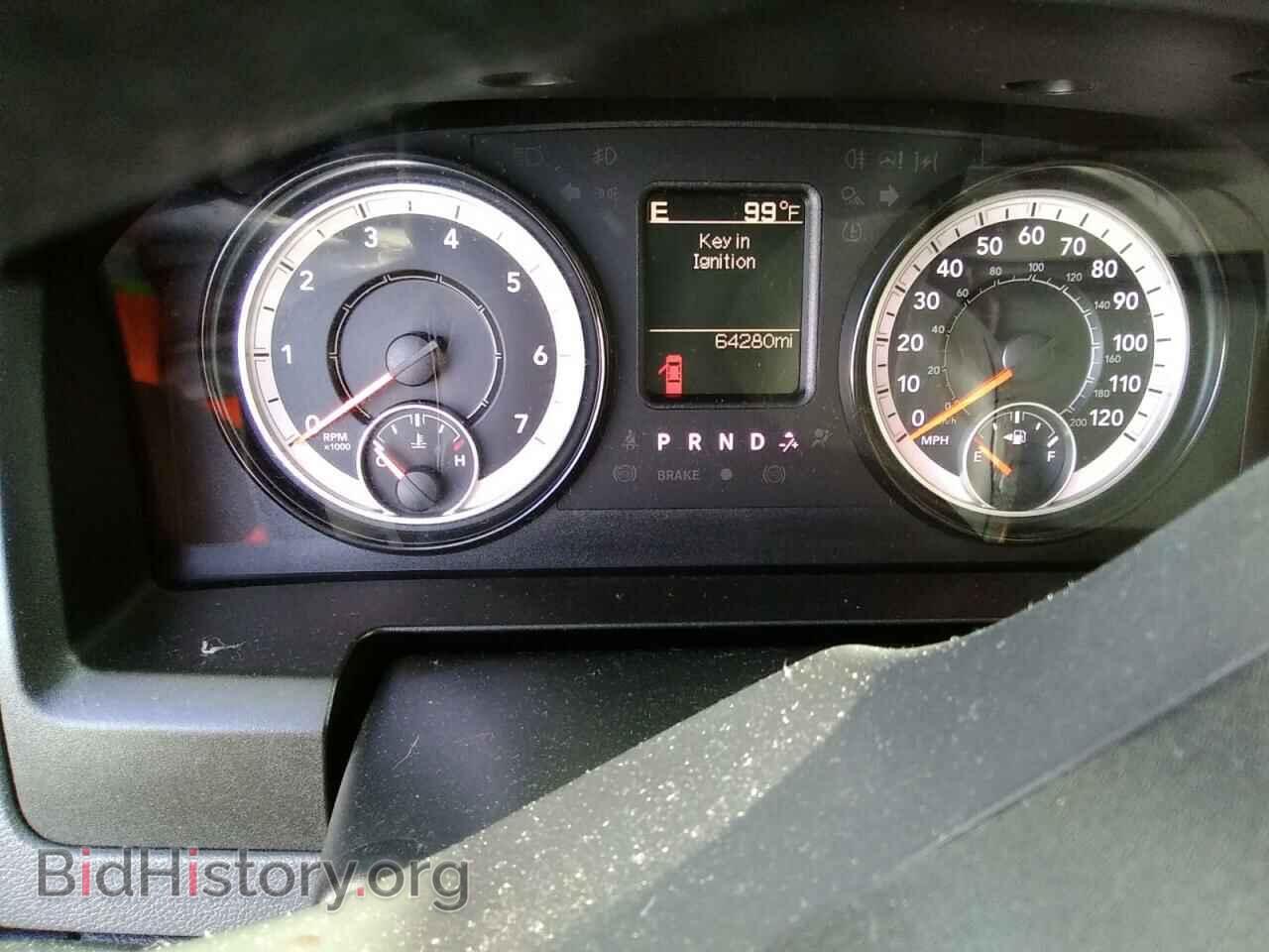 2018 RAM 1500 - VIN: 1C6RR7FG0JS270112 - Фото 8