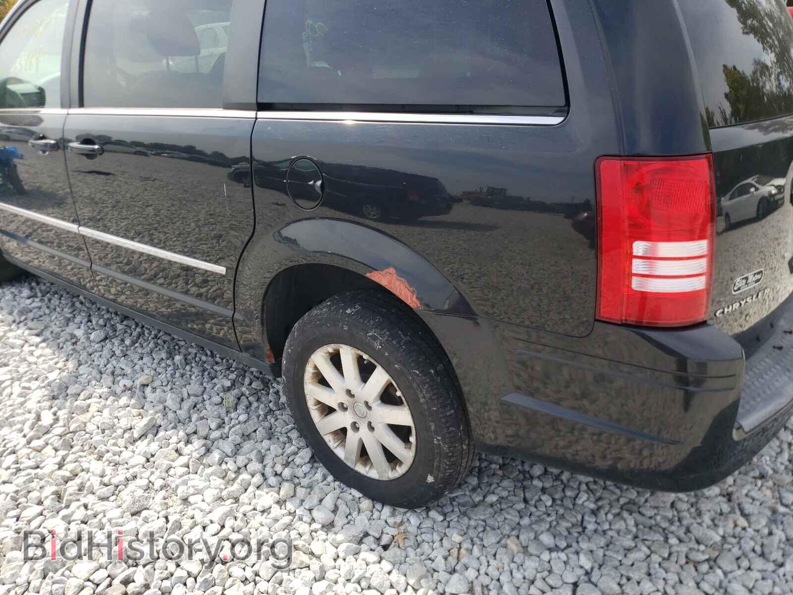 2009 CHRYSLER MINIVAN - VIN: 2A8HR54199R577906 - Фото 9