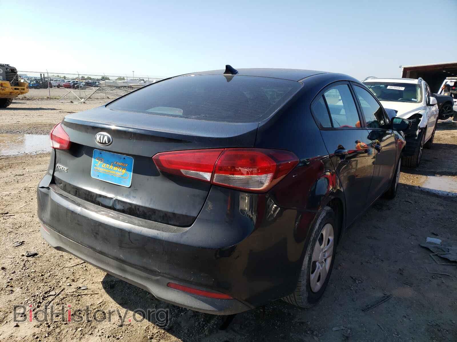 2017 KIA FORTE - VIN: 3KPFK4A79HE065262 - Фото 4