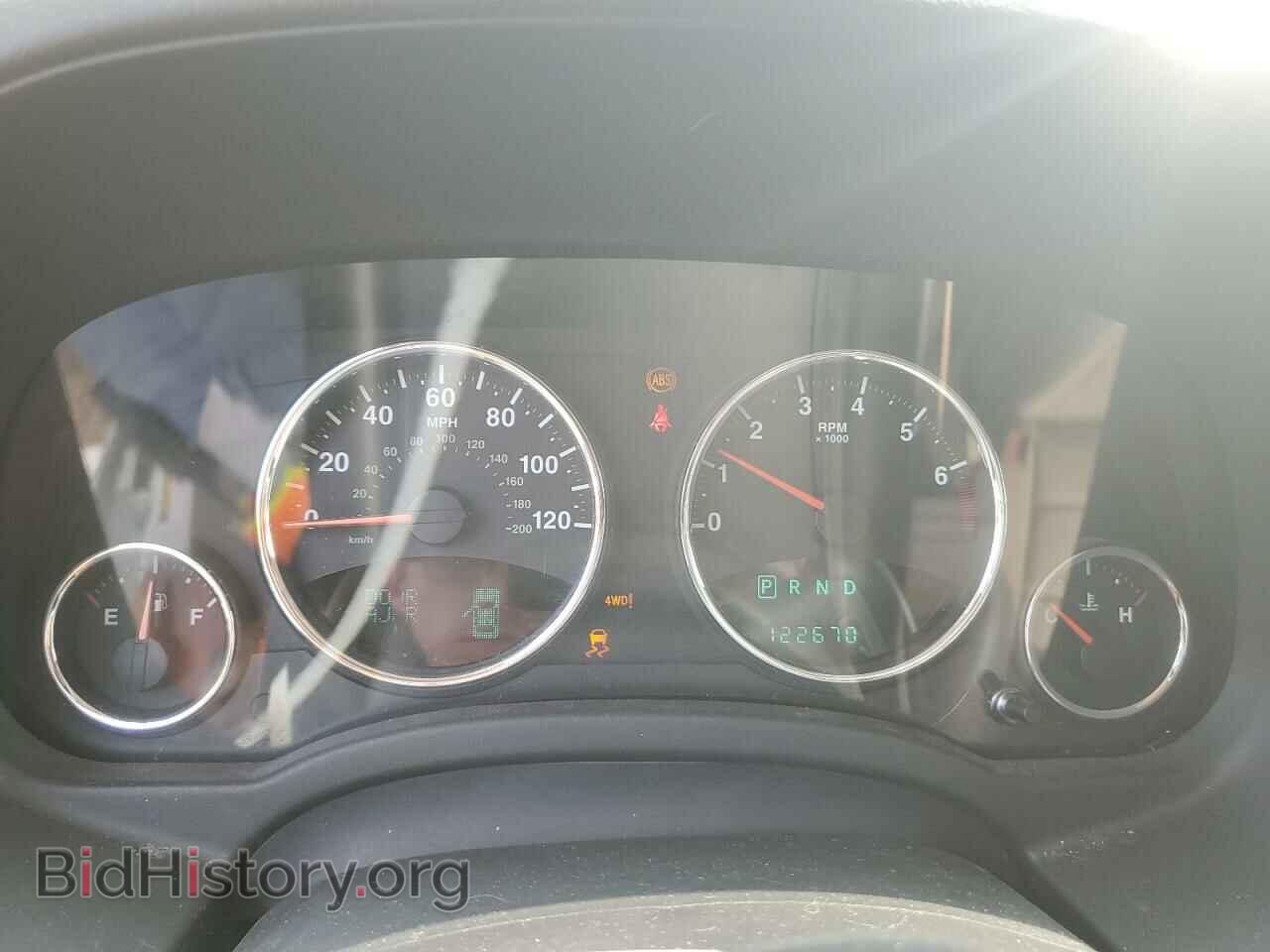 2011 JEEP COMPASS - VIN: 1J4NF5FB8BD207803 - Photo 9